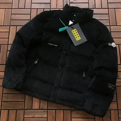 MONCLER Jacke