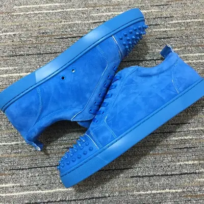 LOUBOUTINS
