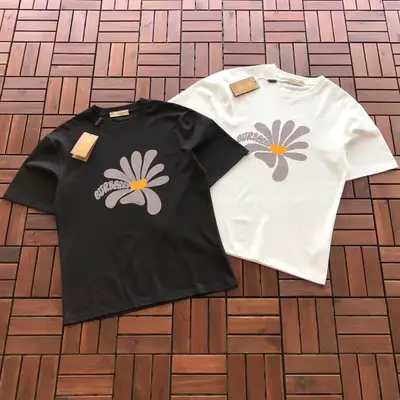 BURBERRY T-Shirt