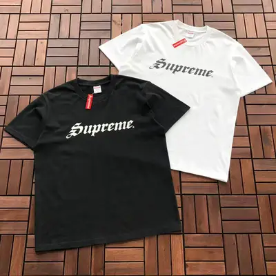 SUPREME T-Shirt