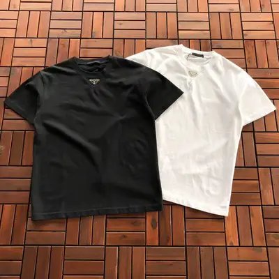 PRADA T-Shirt