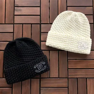 CHANEL Cap