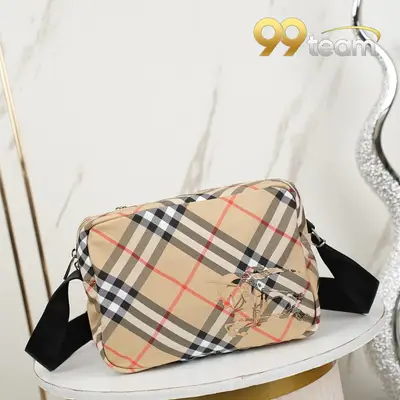 BURBERRY | Item ID: 21575