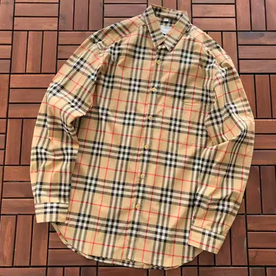 BURBERRY