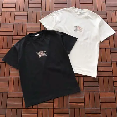 BURBERRY T-Shirt