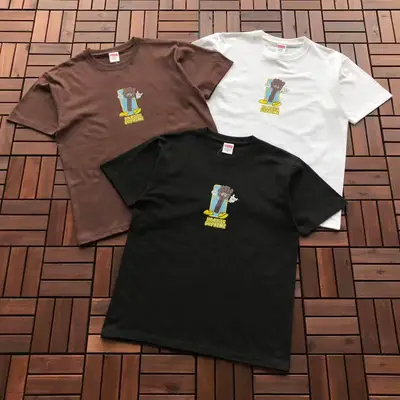 SUPREME T-Shirt