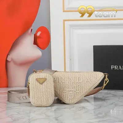 PRADA | Item ID: 08947