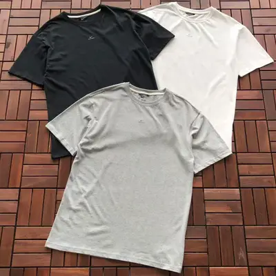 NIKE T-Shirt