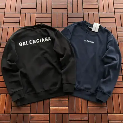 BALENCIAGA Sweater