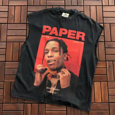 VINTAGE T-Shirt