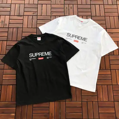 SUPREME T-Shirt