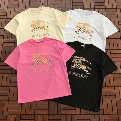 BURBERRY T-Shirt