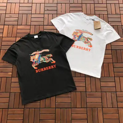 BURBERRY T-Shirt