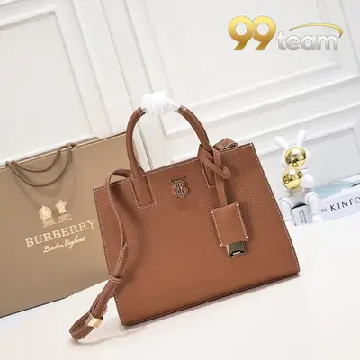 BURBERRY | Item ID: 21384