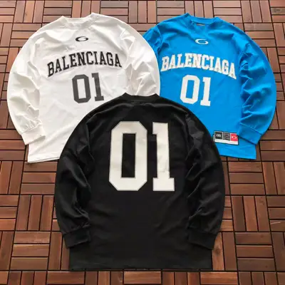 BALENCIAGA