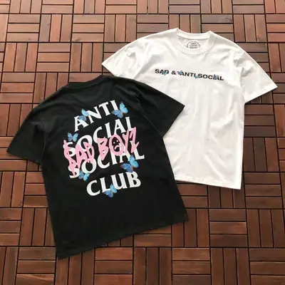 ANTI SOCIAL SOCIAL CLUB T-Shirt