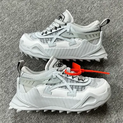 OFF-WHITE