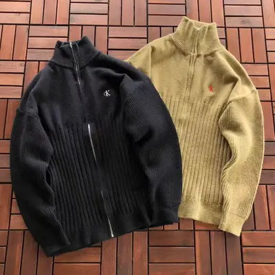 CALVIN KLEIN Sweater