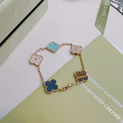 VAN CLEEF & ARPELS Schmuck