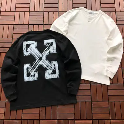 OFF-WHITE