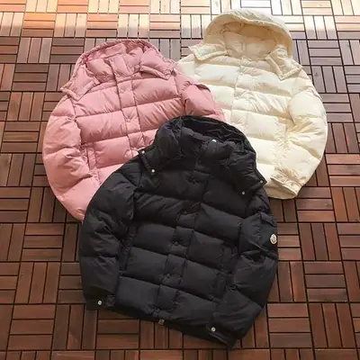 MONCLER Jacke