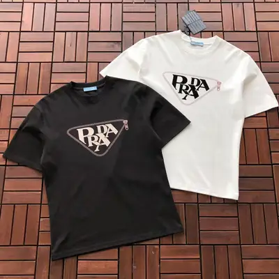PRADA T-Shirt