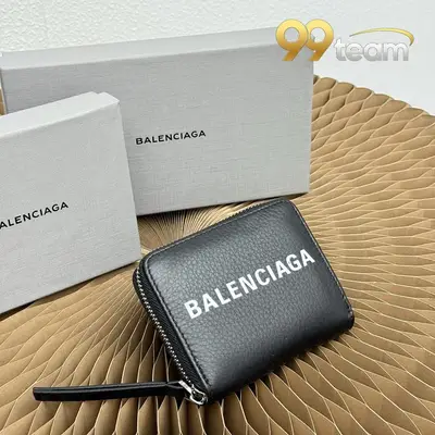 BALENCIAGA | Item ID: 21822