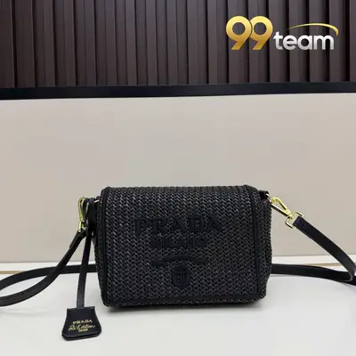 PRADA | Item ID: 09320