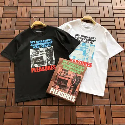 PLEASURES T-Shirt
