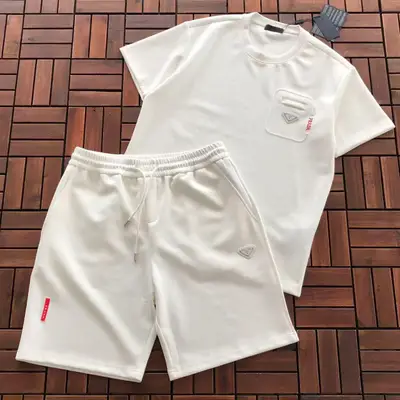 PRADA T-Shirt
