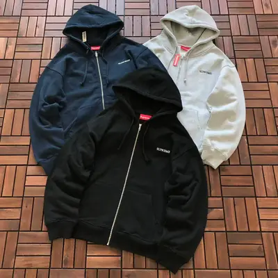SUPREME Hoodie