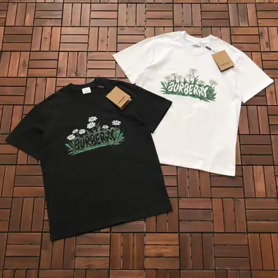 BURBERRY T-Shirt