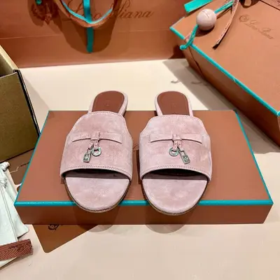 LORO PIANA