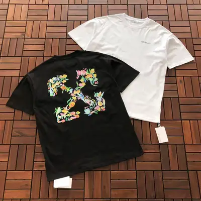 OFF-WHITE T-Shirt