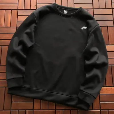 NIKE Sweater