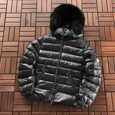 MONCLER Jacke