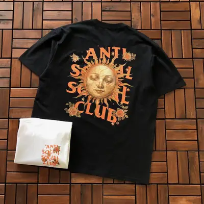 ANTI SOCIAL SOCIAL CLUB T-Shirt