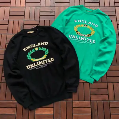 BURBERRY Sweater