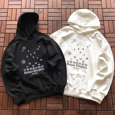 MAISON MARGIELA Hoodie
