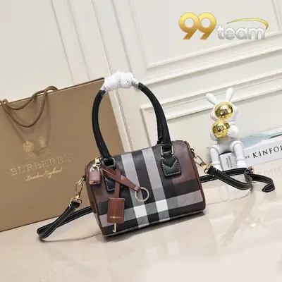 BURBERRY | Item ID: 21400