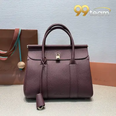 LORO PIANA | Item ID: 22011