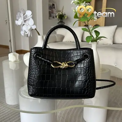 BOTTEGA VENETTA | Item ID: 20748