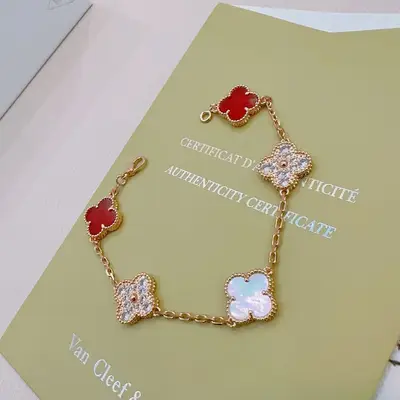 VAN CLEEF & ARPELS Schmuck