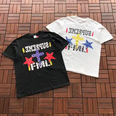 SUPREME T-Shirt