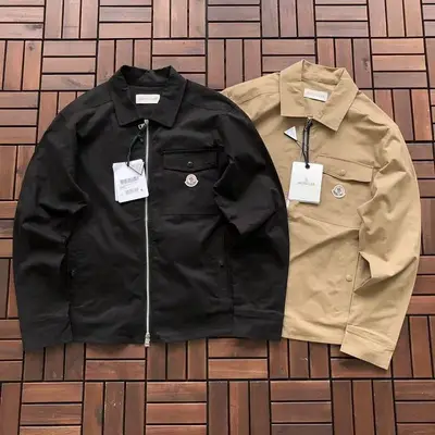 MONCLER Jacke