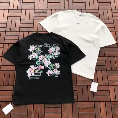 OFF-WHITE T-Shirt