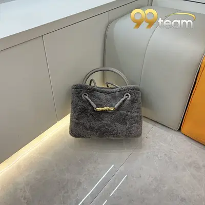 BOTTEGA VENETTA | Item ID: 20886