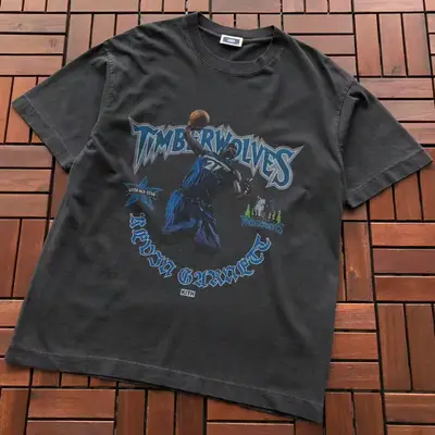 KITH T-Shirt