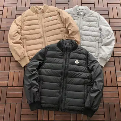 MONCLER Jacke