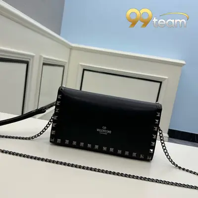 VALENTINO | Item ID: 18877